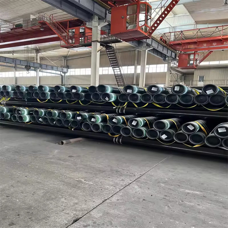 معيار API 5CT 3 1/2'' OD L80 10.2 رطل / قدم المدى مع غلاف Coulping المشتركة أنابيب النفط والغلاف للحفر