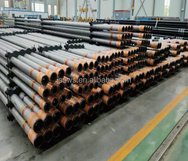 2-3/8~20 أنابيب الغلاف والأنابيب لاستكشاف النفط والغاز على الأرض والبحر مع شهادة API 5CT
