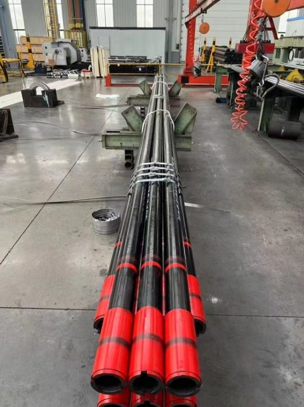 2-3/8~20 أنابيب الغلاف والأنابيب لاستكشاف النفط والغاز على الأرض والبحر مع شهادة API 5CT